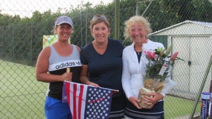 Ladies American Tournament 2018 2 winners