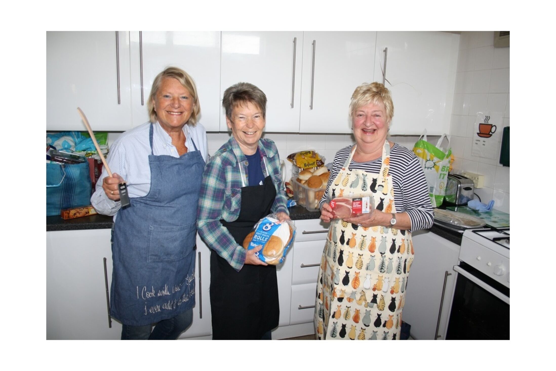 2019-st-george-s-day-tour-photos-003-7666-kitchen