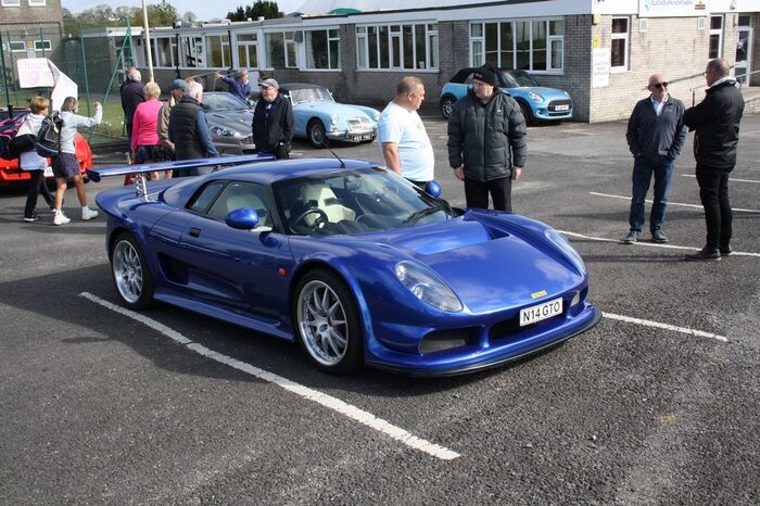 2021 LAC St Georges Day Run (Mike's photos) 011 blue gto